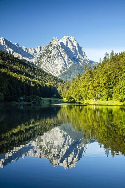 Riessersee lake with Zugspitze mountain reflections, Garmisch Partenkirchen, Bayern