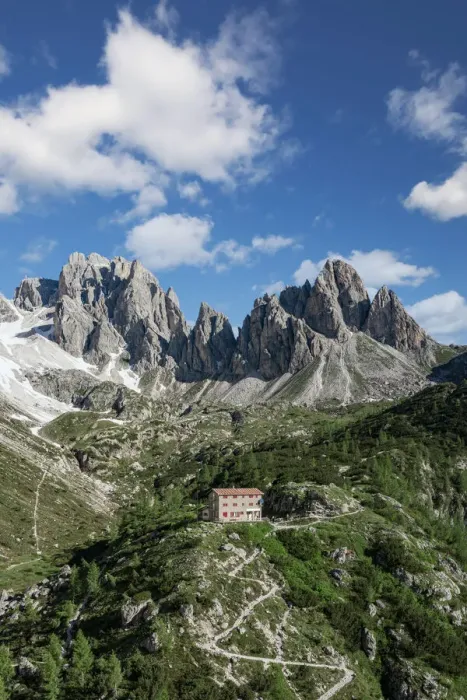 Framed Print : Rifugio Berti hut on Vallon Popera and Passo della Sentinella mountain pass Framed Print : Rifugio Berti hut on Vallon Popera and Passo della Sentinella mountain pass