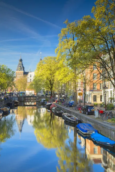 Framed Print : Rijksmuseum and Spiegelgracht canal, Amsterdam, Netherlands Framed Print : Rijksmuseum and Spiegelgracht canal, Amsterdam, Netherlands