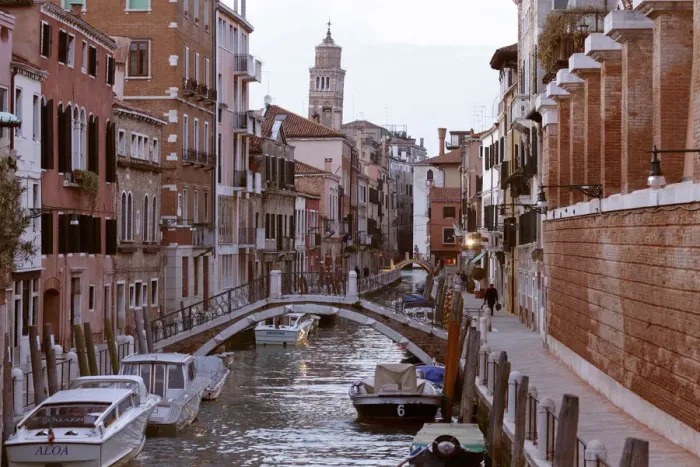 Framed Print : Rio de la Fornace, Venice, Veneto, Italy