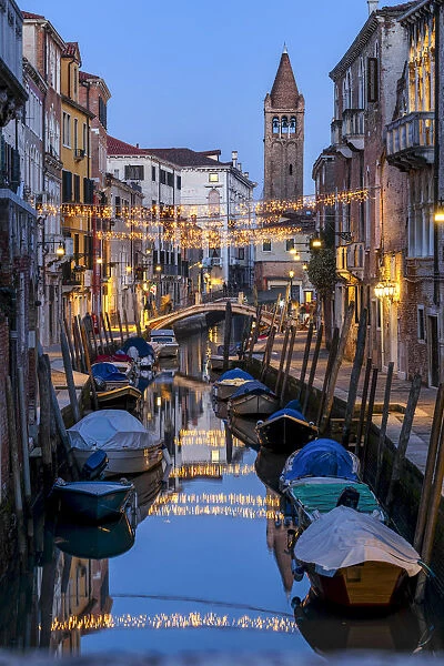 Rio de San Barnaba at dusk, Venice, Veneto, Italy, Europe