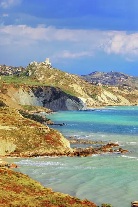 Framed Print : Riserva Naturale di Punta Bianca coastline, Palma di Montechiaro, Agrigento, Sicily, Italy