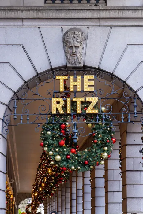 Framed Print : The Ritz Hotel decorated at Christmas, London, England, UK Framed Print : The Ritz Hotel decorated at Christmas, London, England, UK