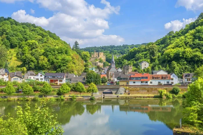 Framed Print : River Lahn with Balduinstein, Lahn valley, Rheinland-Palatinate, Germany Framed Print : River Lahn with Balduinstein, Lahn valley, Rheinland-Palatinate, Germany