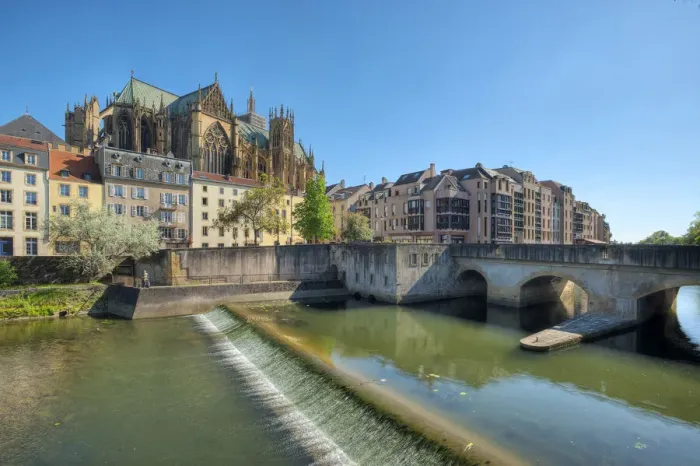 Framed Print : River Mosel with Cathedral St. Etienne, Metz, Mosel valley, Moselle, Lorraine, Grand Est Framed Print : River Mosel with Cathedral St. Etienne, Metz, Mosel valley, Moselle, Lorraine, Grand Est