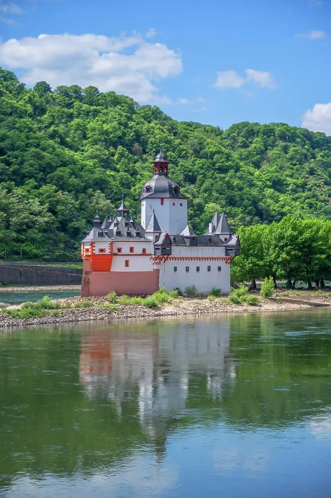 Framed Print : River Rhine with Pfalzgrafenstein Castle, Kaub, Rhine valley, Rhineland-Palatinate, Germany Framed Print : River Rhine with Pfalzgrafenstein Castle, Kaub, Rhine valley, Rhineland-Palatinate, Germany