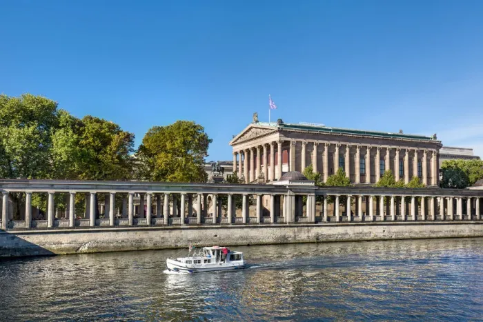 Framed Print : River Spree and Alte Nationalgalerie, Museum Island, Berlin, Germany Framed Print : River Spree and Alte Nationalgalerie, Museum Island, Berlin, Germany