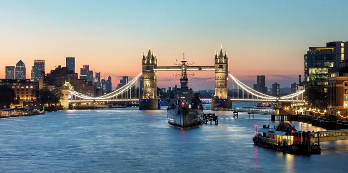 Framed Print : River Thames, HMS Belfast and Tower Bridge at dawn, from London Bridge, London, England Framed Print : River Thames, HMS Belfast and Tower Bridge at dawn, from London Bridge, London, England
