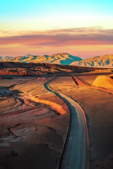 Framed Print : Road to the clay hills of the Labyrinth desert, Puna, Salta, Argentina Framed Print : Road to the clay hills of the Labyrinth desert, Puna, Salta, Argentina