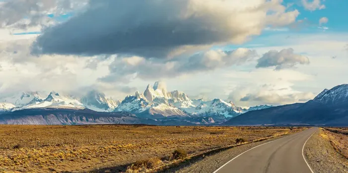 Framed Print : The road to El Chalten with Fitz Roy in the background, Santa Cruz, Argentina Framed Print : The road to El Chalten with Fitz Roy in the background, Santa Cruz, Argentina