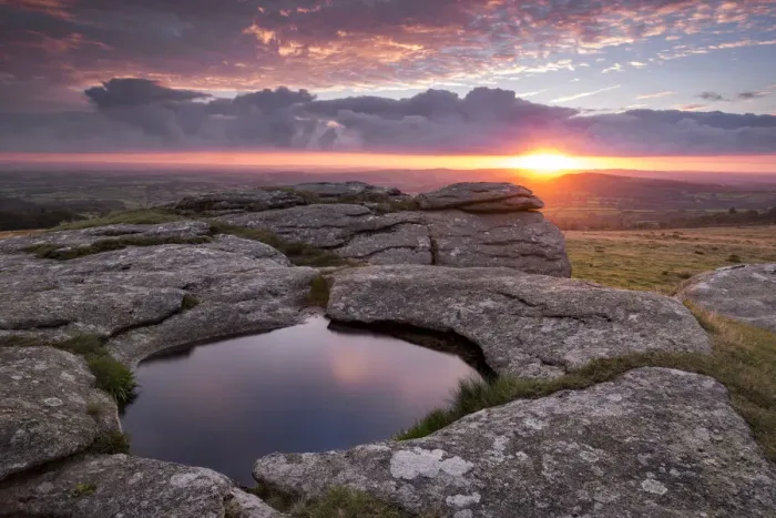 Framed Print : Rock Basin on Kestor at sunrise, Dartmoor National Park, Devon, England Framed Print : Rock Basin on Kestor at sunrise, Dartmoor National Park, Devon, England