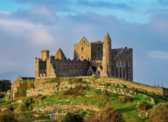 Framed Print : Rock of Cashel at sunrise, Cashel, County Tipperary, Ireland Framed Print : Rock of Cashel at sunrise, Cashel, County Tipperary, Ireland