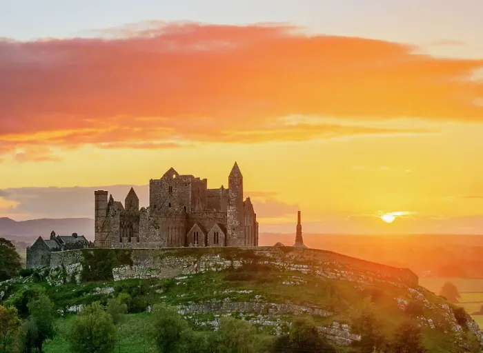 Framed Print : Rock of Cashel at sunset, Cashel, County Tipperary, Ireland Framed Print : Rock of Cashel at sunset, Cashel, County Tipperary, Ireland