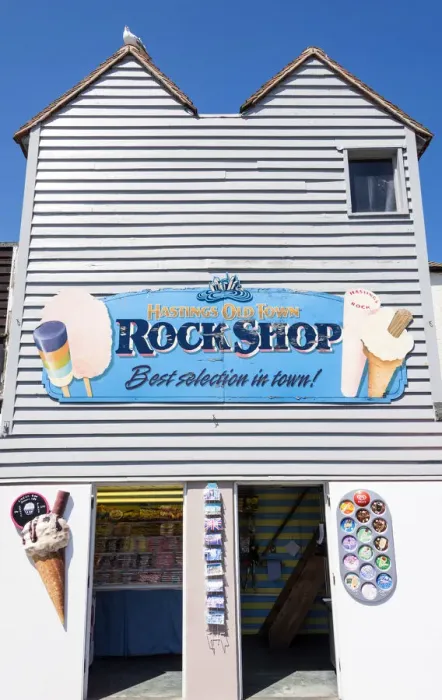 Framed Print : The Rock Shop, Hastings Old Town, Sussex, England Framed Print : The Rock Shop, Hastings Old Town, Sussex, England