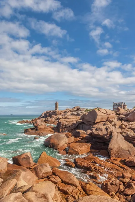 Framed Print : Rocky coast at the Phare de Ploumanac'h on the Cote de Granit Rose, Finistere, Brittany, France Framed Print : Rocky coast at the Phare de Ploumanac'h on the Cote de Granit Rose, Finistere, Brittany, France