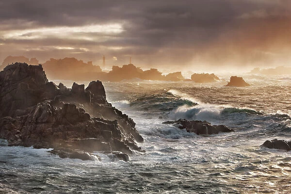 Rocky coast at Pointe de Creac h with surf - France, Brittany, Finistere, Brest