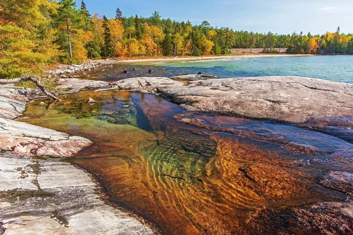 Framed Print : Rocky shoreline of Lake Superior at Katherine Cove, Lake Superior Provincial Park, Ontario, Canada