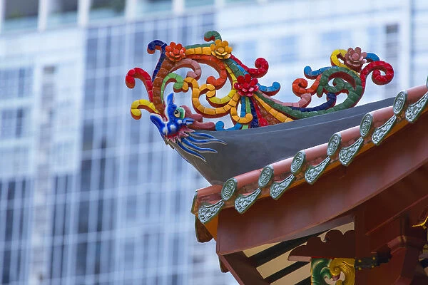 Roof detail of Thian Hock Keng Temple, Chinatown, Singapore
