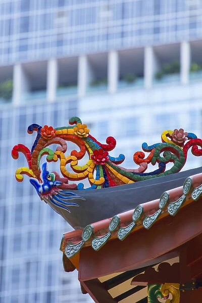 Roof detail of Thian Hock Keng Temple, Chinatown, Singapore
