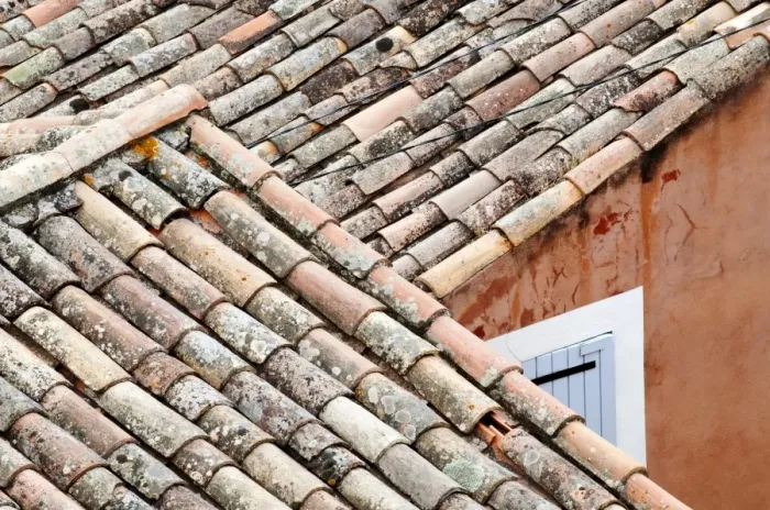 Framed Print : Roofs of Roussillon, Provence, France Framed Print : Roofs of Roussillon, Provence, France
