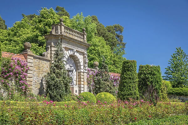 Rose Garden in Kronberg Castle Park, Taunus, Hesse, Germany