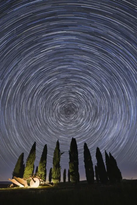 Framed Print : Rotation of the stars around Polaris, near the iconic Cypresses of San Quirico d