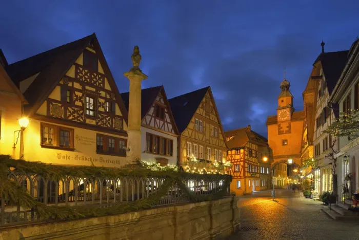 Framed Print : Rothenburg ob der Tauber at Christmas time, Middle Franconia, Bavaria, Germany Framed Print : Rothenburg ob der Tauber at Christmas time, Middle Franconia, Bavaria, Germany