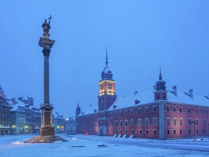Framed Print : Royal Castle and Sigismunds Column at dawn, Warsaw, Masovian Voivodeship, Poland Framed Print : Royal Castle and Sigismunds Column at dawn, Warsaw, Masovian Voivodeship, Poland