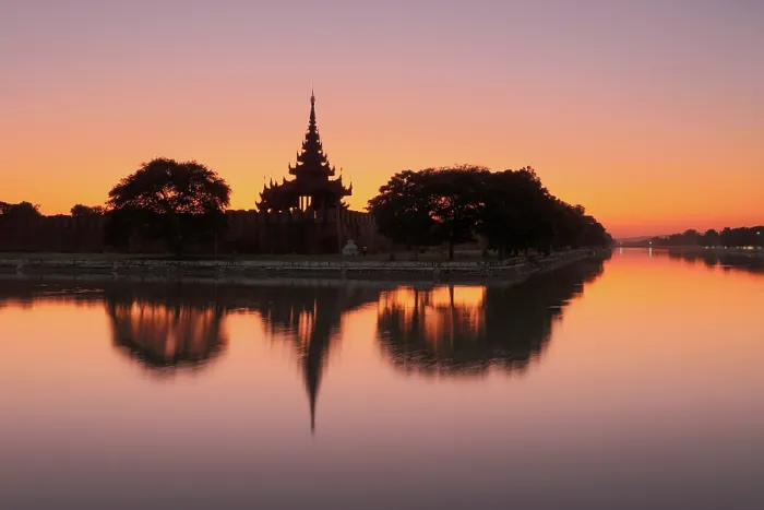 Framed Print : Royal Palace at dawn, Mandalay, Myanmar (Burma), Asia Framed Print : Royal Palace at dawn, Mandalay, Myanmar (Burma), Asia