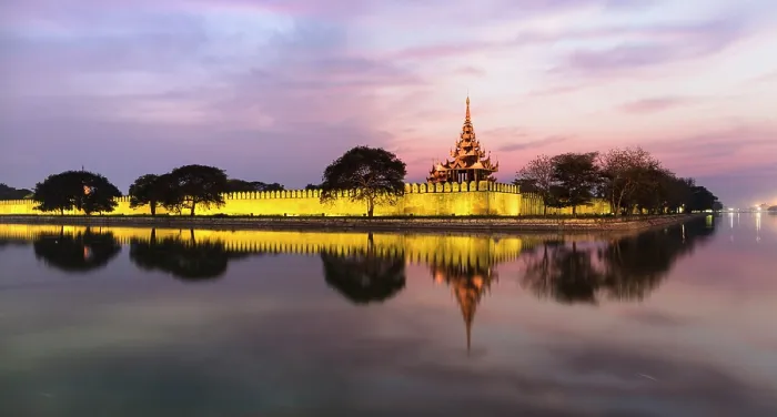 Framed Print : Royal Palace at dusk, Mandalay, Myanmar (Burma), Asia Framed Print : Royal Palace at dusk, Mandalay, Myanmar (Burma), Asia