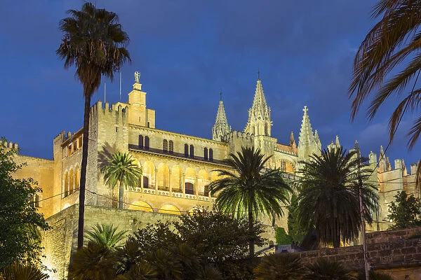 Royal Palace of La Almudaina & Cathedral La Seu, Palma, Mallorca (Majorca), Balearic