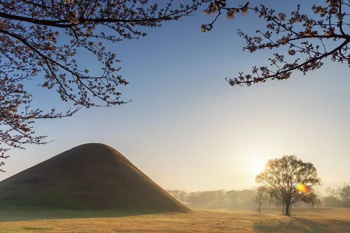 Framed Print : Royal tombs of Inwang-dong (UNESCO World Heritage Site) at sunrise, Gyeongju, South Korea Framed Print : Royal tombs of Inwang-dong (UNESCO World Heritage Site) at sunrise, Gyeongju, South Korea