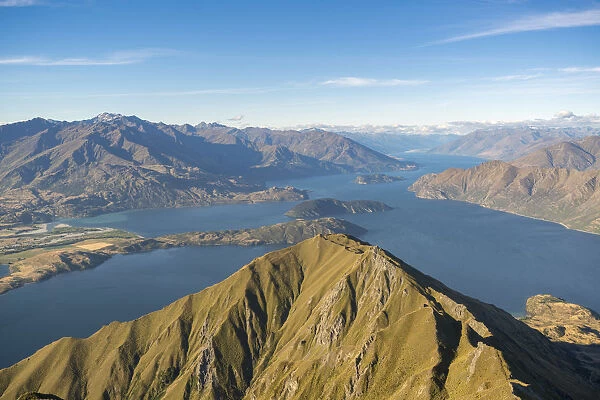 Roys Peak Lookout and Lake Wanaka seen from Roys Peak. Wanaka, Queenstown Lakes district