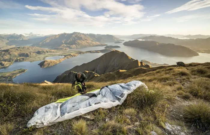 Framed Print : Roys Peak, Wanaka, Otago region, New Zealand, Oceania Framed Print : Roys Peak, Wanaka, Otago region, New Zealand, Oceania