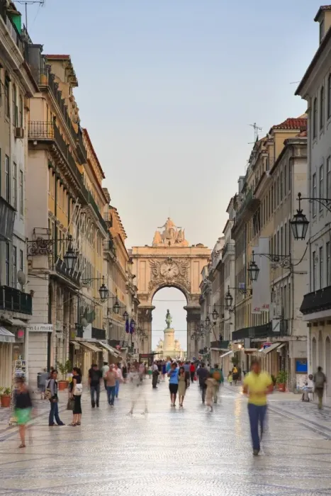 Framed Print : Rua Augusta Framed Print : Rua Augusta