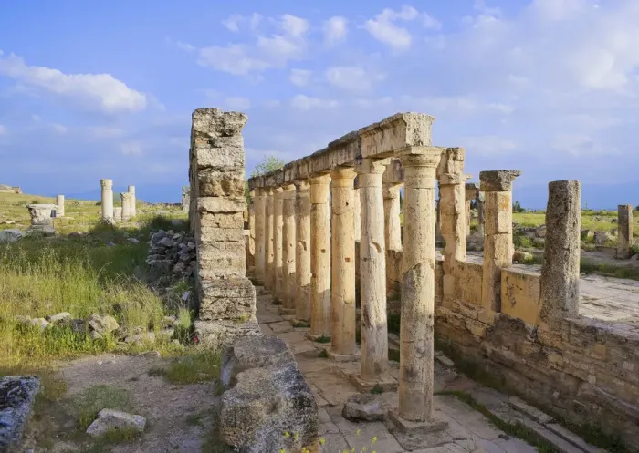 Framed Print : Ruins of ancient Hierapolis, Pamukkale, Anatolia, Turkey Framed Print : Ruins of ancient Hierapolis, Pamukkale, Anatolia, Turkey