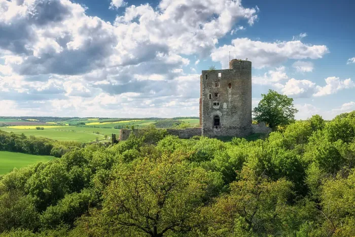 Framed Print : Ruins of Arnstein Castle, Harkerode, in the north of the district of Mansfeld-Südharz, Saxony-Anhalt, Germany, Europe