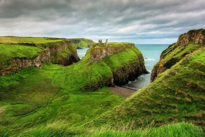 Framed Print : Ruins of Dunseverick Castle, Causeway coastel route, north coast of Ireland, County Antrim, Northern Ireland, UK, Europe Framed Print : Ruins of Dunseverick Castle, Causeway coastel route, north coast of Ireland, County Antrim, Northern Ireland, UK, Europe