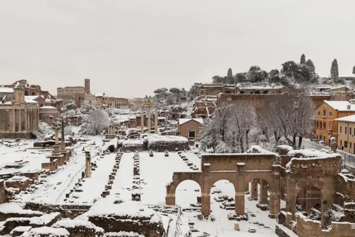 Framed Print : Ruins of Roman Forum covered by the snow after the great snowfall of Rome in 2018 Europe Framed Print : Ruins of Roman Forum covered by the snow after the great snowfall of Rome in 2018 Europe