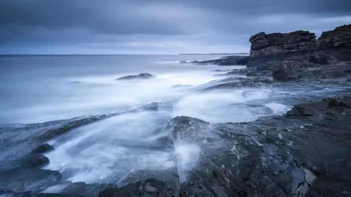 Framed Print : Rumbling Kern on the Northumberland coast near Howick, England