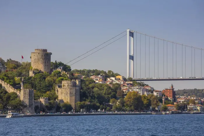 Framed Print : Rumeli Hisaran fort, Bosphorus, Istanbul, Turkey