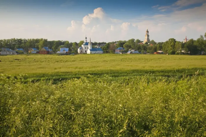 Framed Print : Russia, The Golden Ring, Suzdal, Banks of the Kamenka River Framed Print : Russia, The Golden Ring, Suzdal, Banks of the Kamenka River