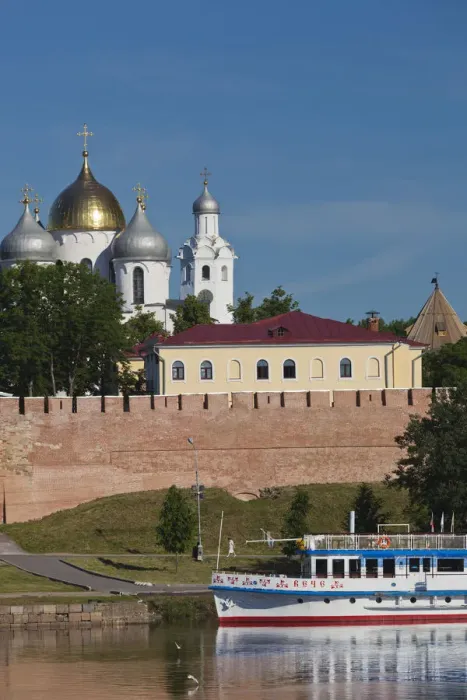 Framed Print : Russia, Novgorod Oblast, Veliky Novgorod, Novgorod Kremlin, view from the Volkhov River Framed Print : Russia, Novgorod Oblast, Veliky Novgorod, Novgorod Kremlin, view from the Volkhov River