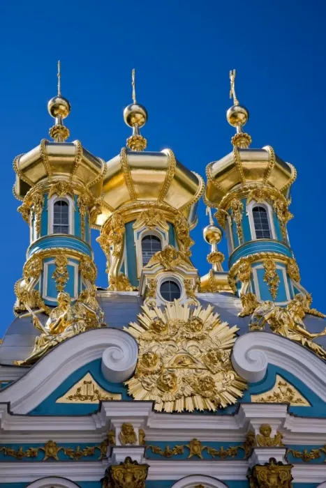 Framed Print : Russia, St Petersburg, Catherine Palace, Tsarskoe Selo. The lavish imperial palace at Tsarskoe Selo was designed by Rastrelli in1752 for Tsarina Elizabeth. She named it the Catherine Palace in honour of