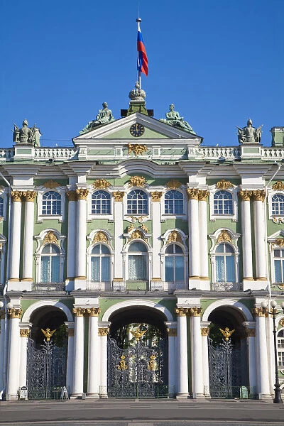 Russia, St Petersburg, Palace Square, The Hermitage in the Winter Palace
