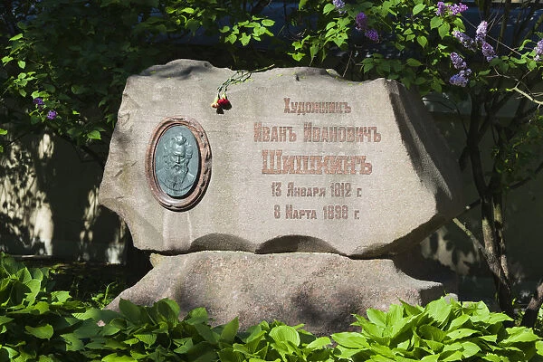 Russia, St. Petersburg, Vosstaniya, Tikhvin Cemetery, grave of Ivan Shishkin, artist