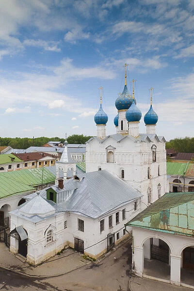 Russia, Yaroslavl Oblast, Golden Ring, Rostov-Veliky of the trading arches and church