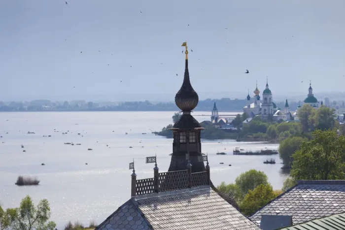 Framed Print : Russia, Yaroslavl Oblast, Golden Ring, Rostov-Veliky, Rostov Kremlin towards Lake Nero