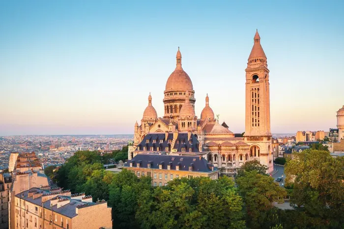 Framed Print : Sacre Couer and Montmartre, Paris, Ile de France, France Framed Print : Sacre Couer and Montmartre, Paris, Ile de France, France