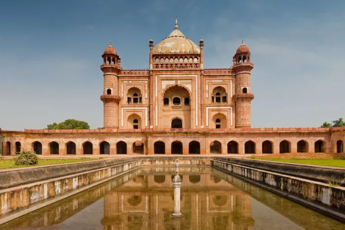 Framed Print : Safdarjungs Tomb, New Delhi, India